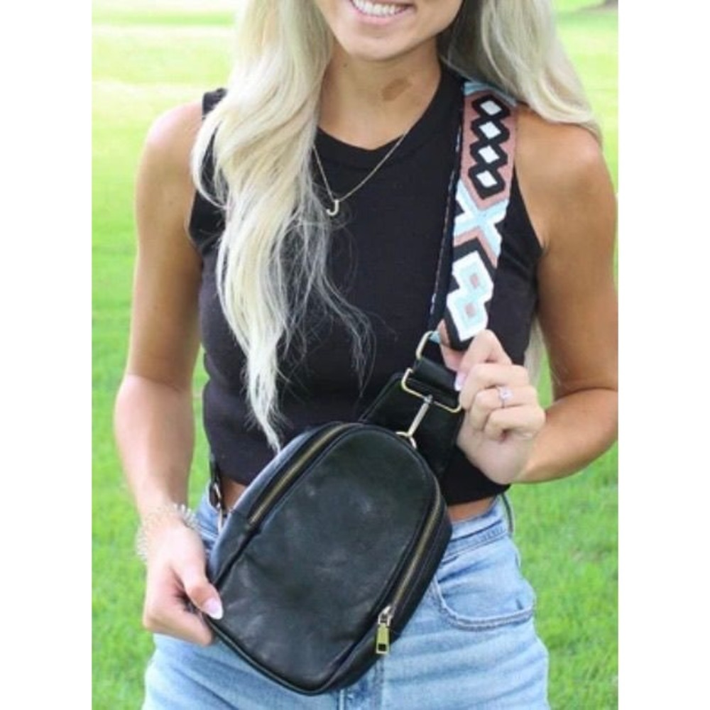 GIRLIE GIRL ORIGINAL LILLY CROSSBODY- VEGAN LEATHER BLACK